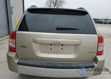 2010 Jeep Compass Limited z USA, uszkodzony, nr VIN 1J4NF5FB4AD536545